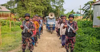 ‘পুশইন’ ঠেকাতে সুনামগঞ্জ সীমান্তে বিজিবির টহল জোরদার-মাইকিং